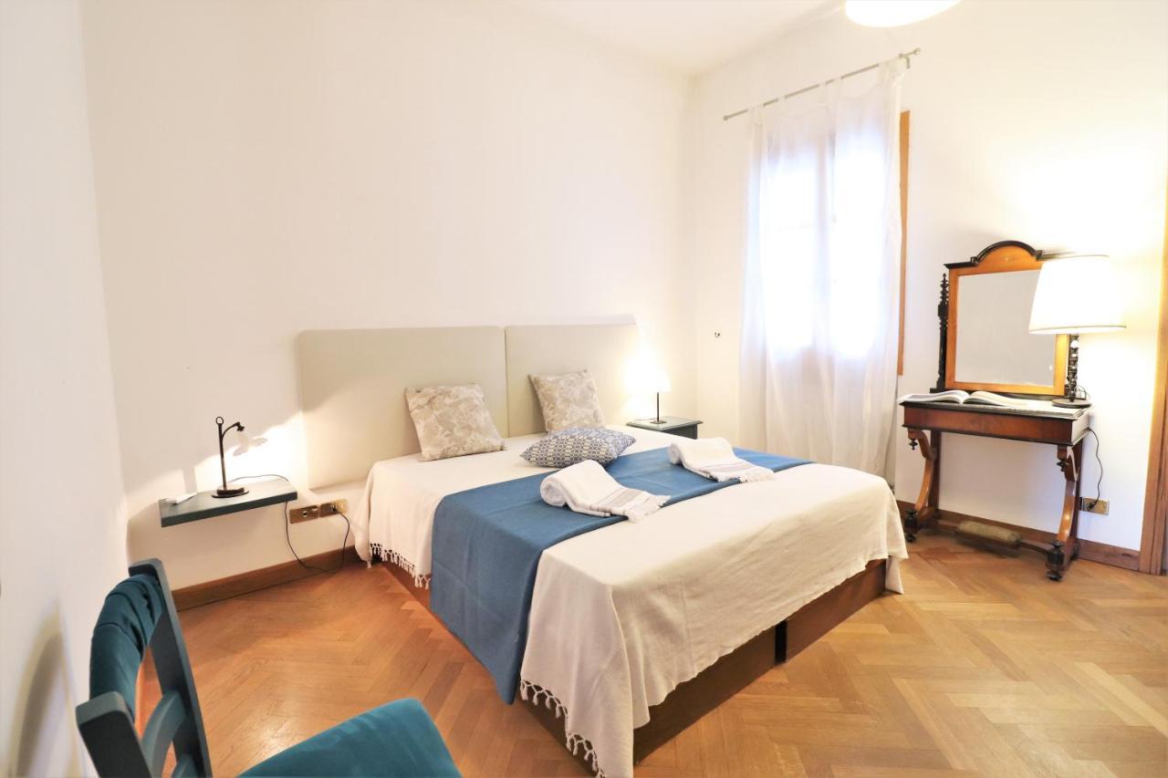 Bed and Breakfast Relais Delle Rose Lecce Zewnętrze zdjęcie